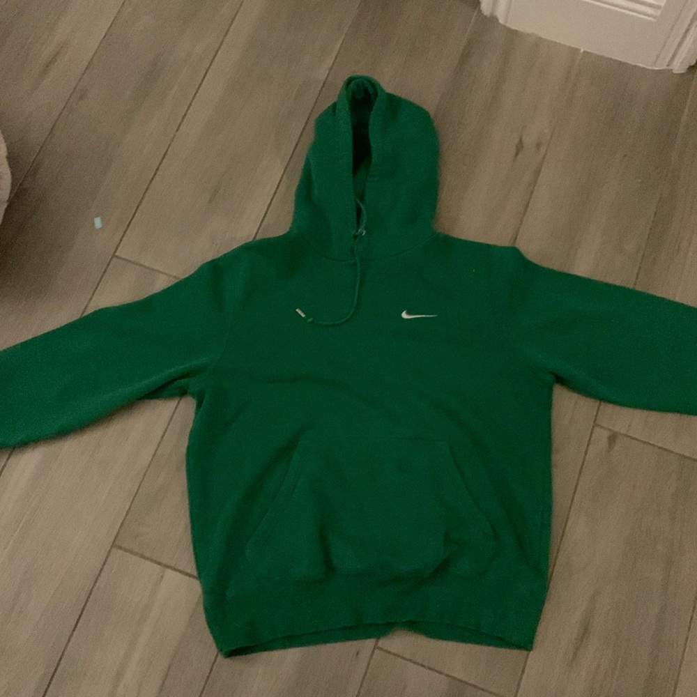 Green Nike hoodie (for women or men)